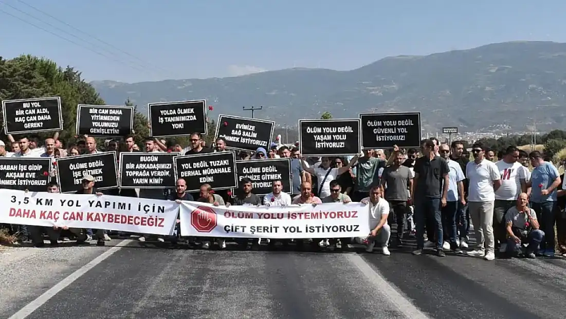TOSBİ çalışanları eylem yaptı: ölüme değil işimize gitmek istiyoruz!
