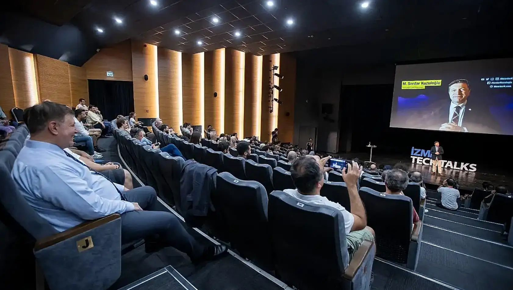 İnsanın insanı yönettiği son kuşak olabiliriz!