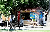 Pahalılığa tepki: Selçuk'ta çay 1 TL