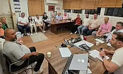 Ak Parti Tire haftalık toplantısını bu kez farklı bir yerde yaptı