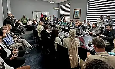 Bükreş'te iş forumu gerçekleştirildi