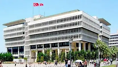İzmir'de  deprem: Tunç Soyer dahil 157 kişiye gözaltı kararı