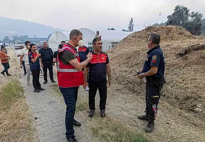 Başkan Tugay Ödemiş'te yangın bölgesinde