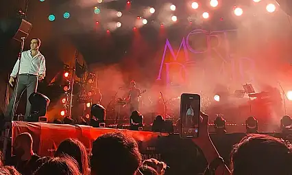 İEF' in açılış konserinde Mert Demir sahne aldı