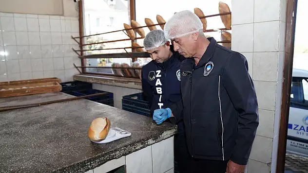 Zabıta ekipleri fırınları denetledi