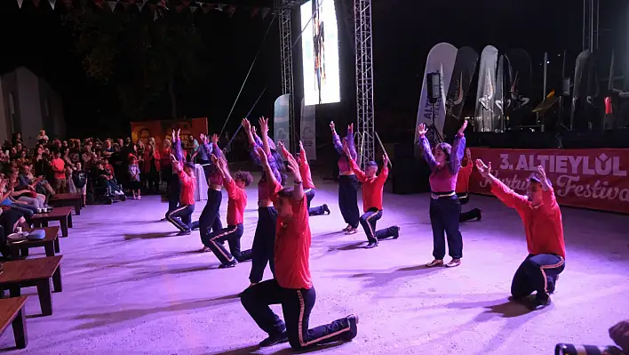 Balıkesir'de Tire'yi başarıyla temsil ettiler