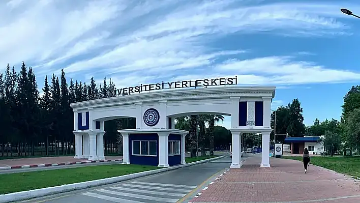 Ege Üniversitesi Rektörlüğü'nden Orhan Bolat'a sansür