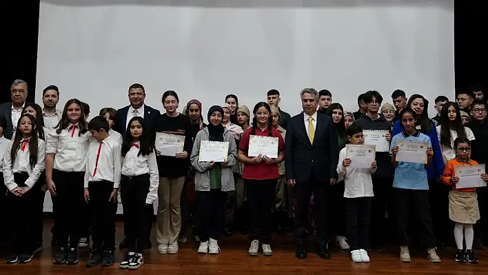 İstiklal Marşı'nın kabulünün 104. yıl dönümü törenle kutlandı