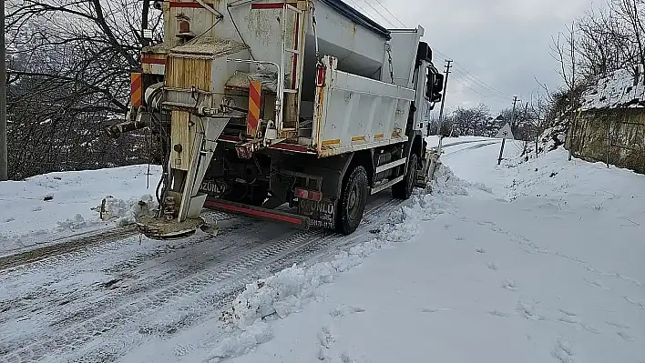 İzmir dağlarında kar teyakkuzu başladı