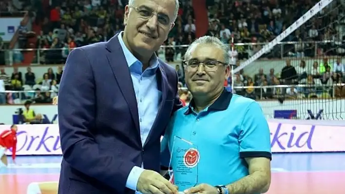 İzmir Voleybol İl Temsilciliği görevine Fikret Fidan atandı