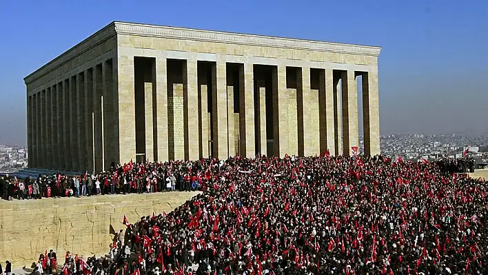 Kitle Örgütleri 29 Ekim'de birlikte Anıtkabir'e yürüyecek