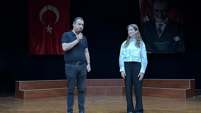 'Tire'nin Kuyruklu Yıldızı: Seha Gidel' Belgeseli İzleyiciyle Buluştu
