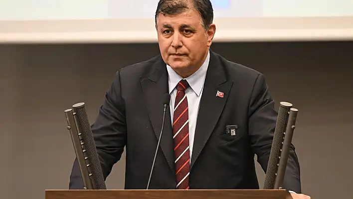 Tugay 'Sendika sokaklarda güç gösterisi peşinde! Bu grev bitmeli'