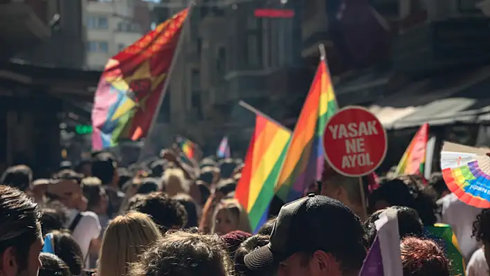 Valilik'ten 'Onur Yürüyüşü'ne yasak!