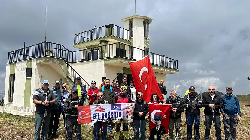 Efe Dağcılık'tan 19 Mayıs'a Özel bir yürüyüş